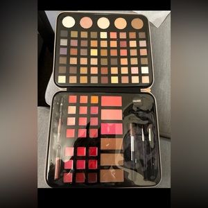 Brand new The glam case, created for Macy’s . Makeup travel case